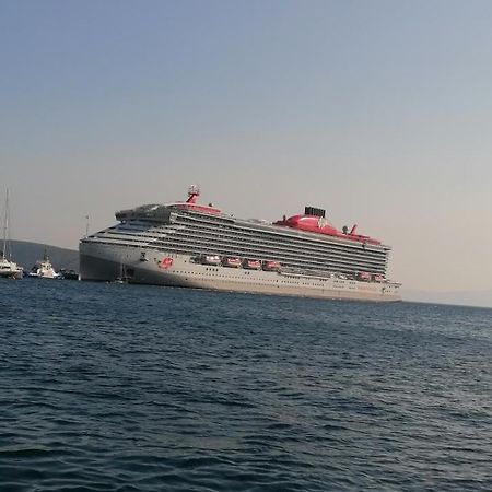 Mavi Pansiyon Hotel Bodrum Bagian luar foto