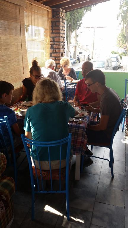 Mavi Pansiyon Hotel Bodrum Bagian luar foto